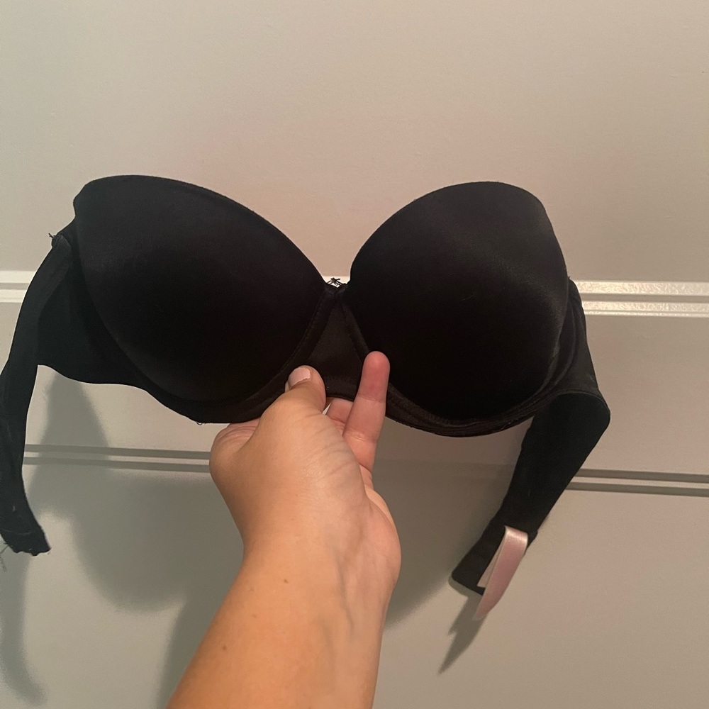 Strapless bra